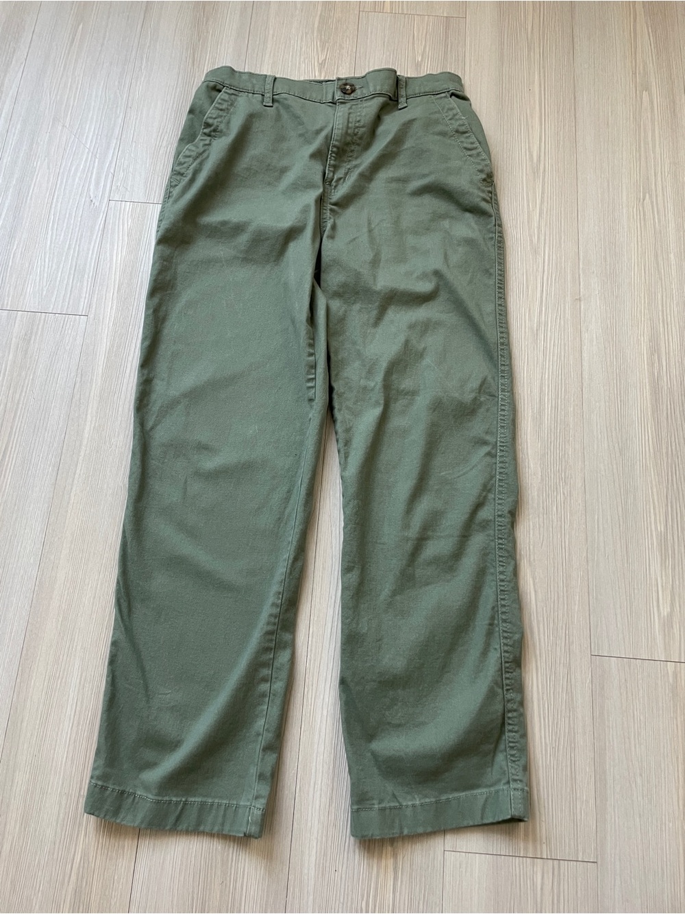 G.H. Bass & Co. Olive Green Chino Pants